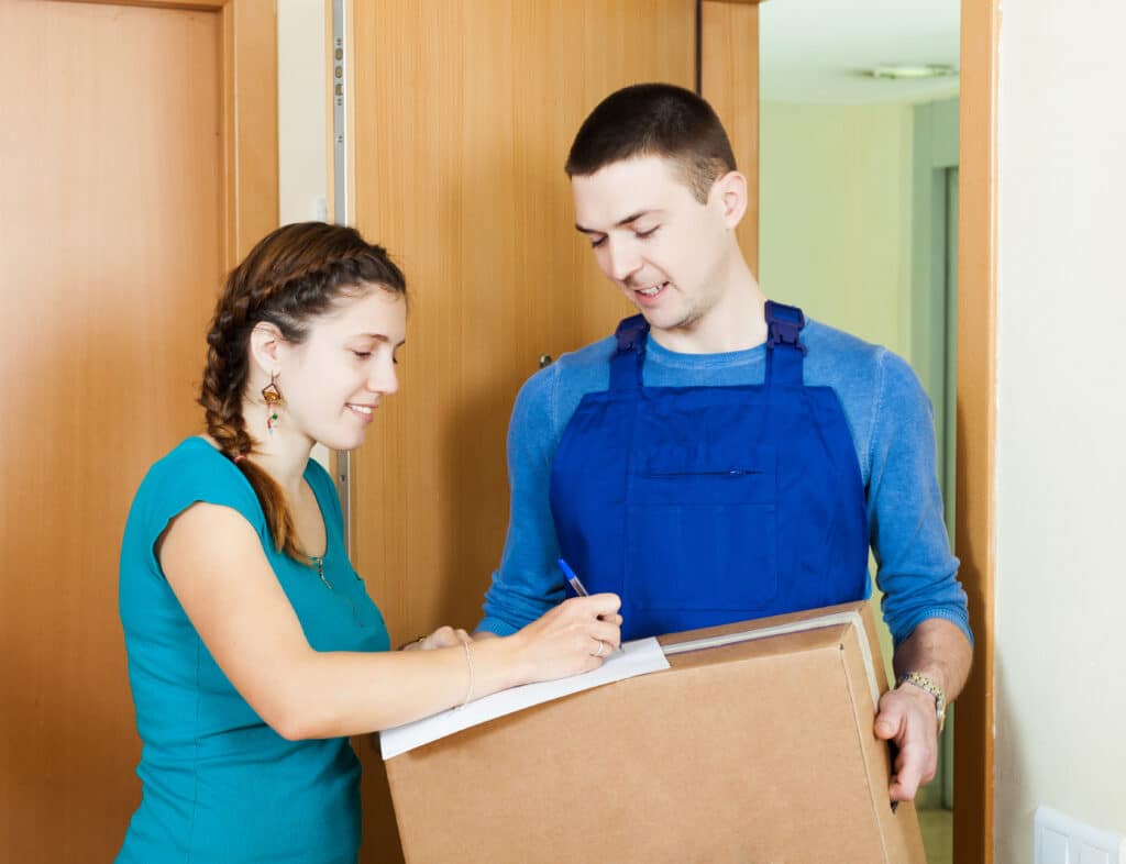 Checklist Before Hiring Packers and Movers in Auckland
